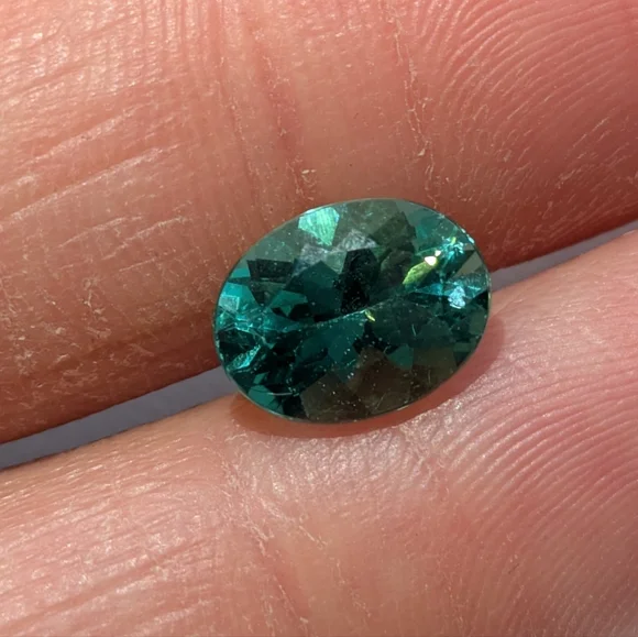 Mystery Gemstone - Picture 1 of 7